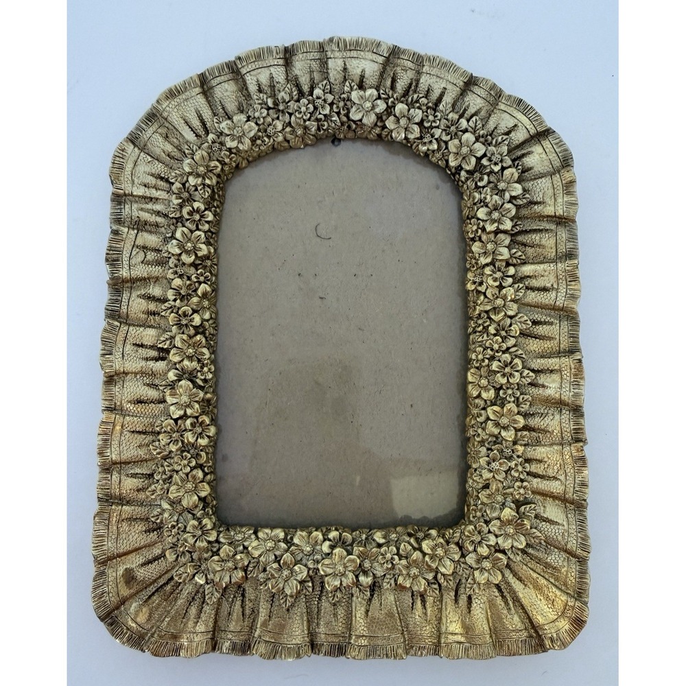 Mini Photo Frame Ruffles Flowers Gold‎ Tone Frame